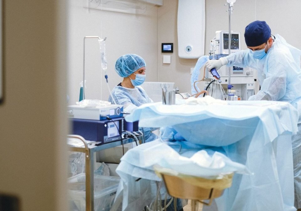 The Role of a Cosmetic Surgeon in Aesthetic Enhancements